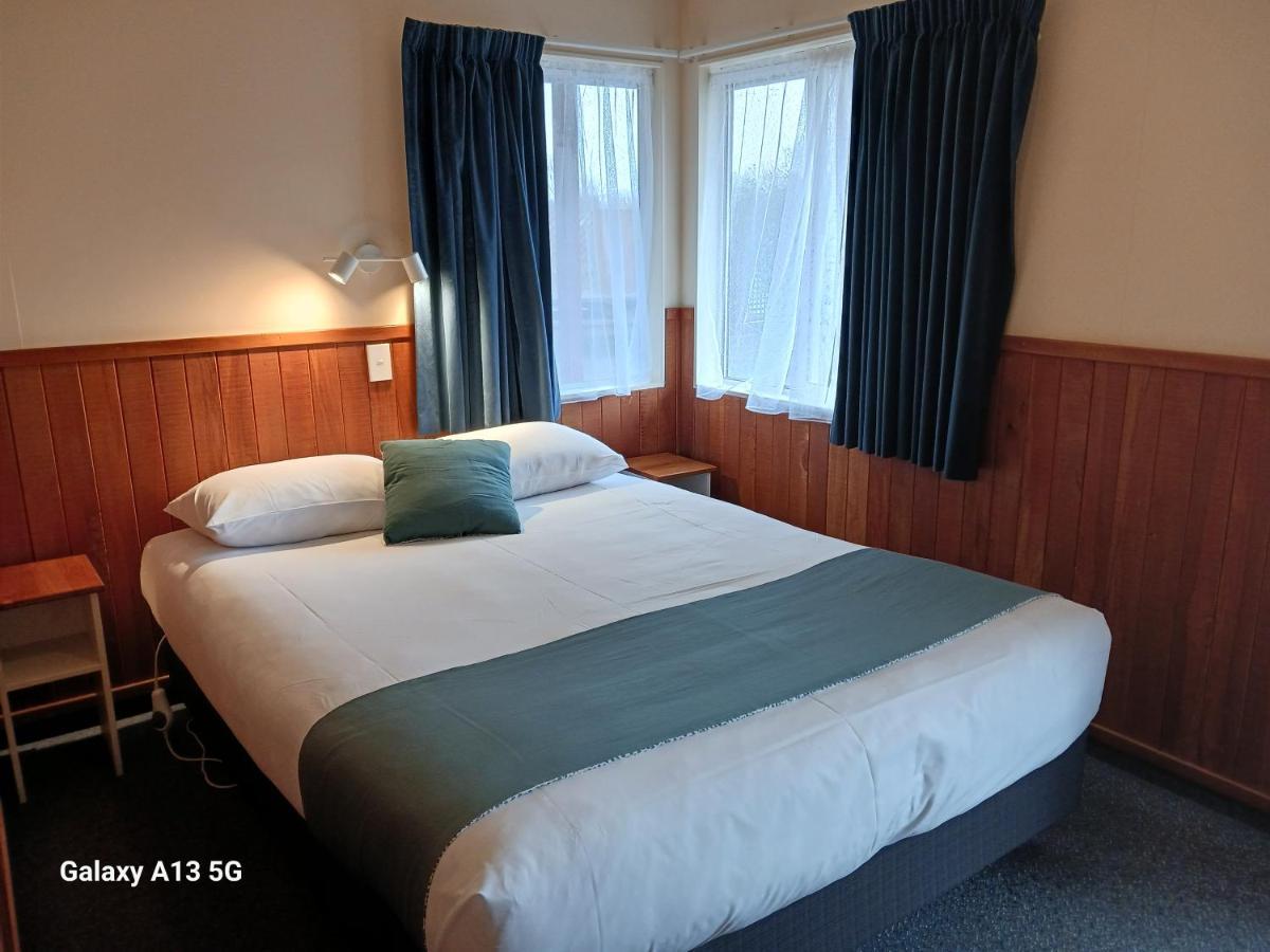 טקאקה Anatoki Lodge Motel מראה חיצוני תמונה
