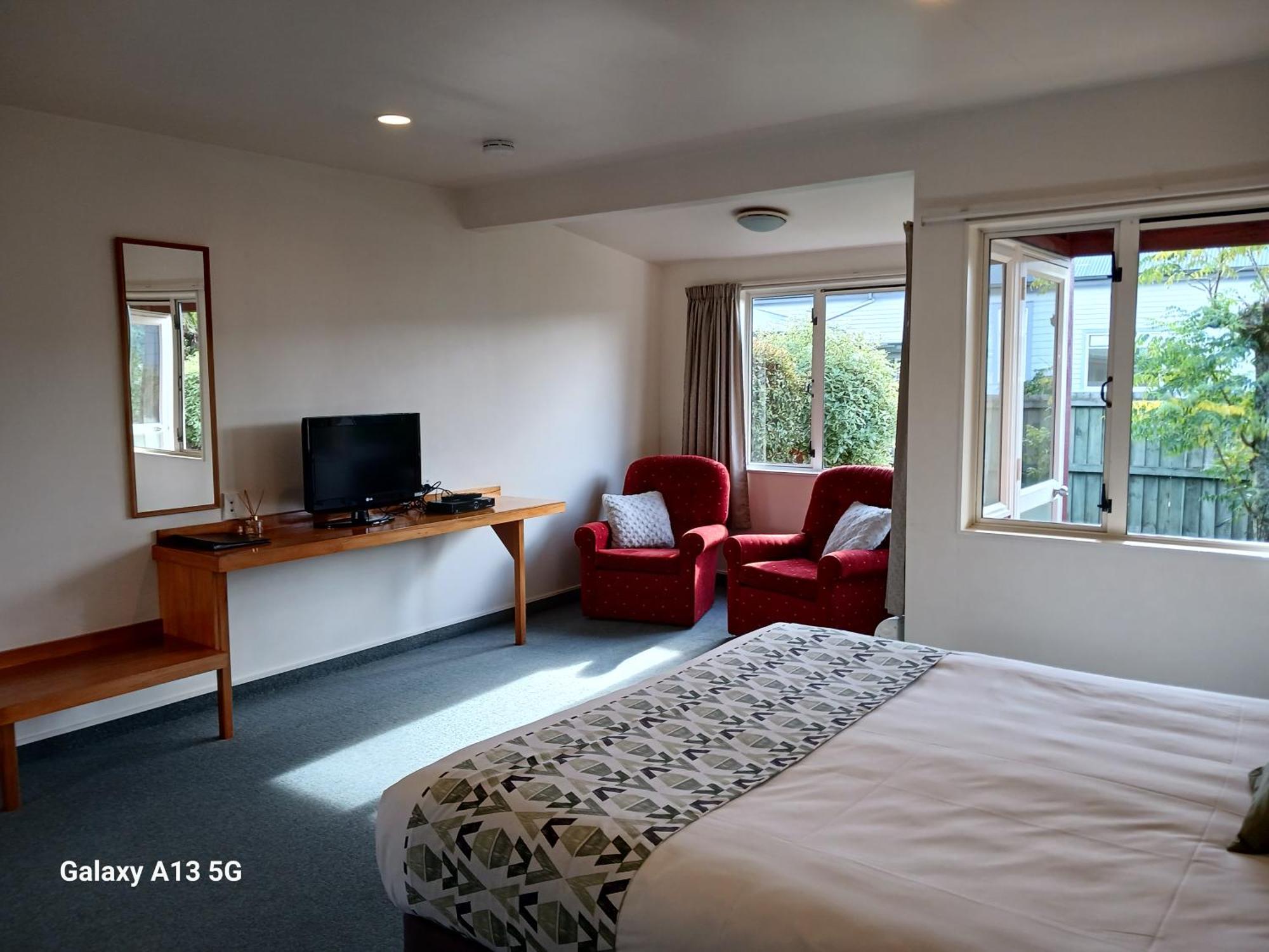 טקאקה Anatoki Lodge Motel מראה חיצוני תמונה